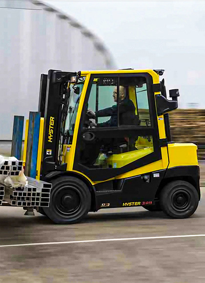 Verbrennerstapler mit Bandagen